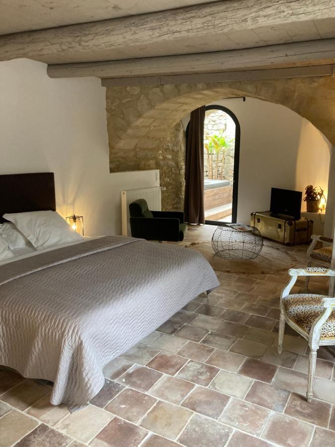 La Maison D'Aime Saint Quentin la Poterie Bagian luar foto